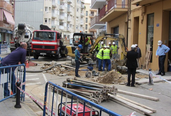Imagen de las obras de urgencia que se hicieron en 2011 en la avenida Joaquim Ruyra