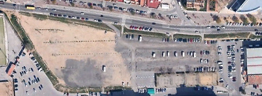 Imagen de la zona que se asfaltará para convertirla en zona azul / Foto: Google Earth