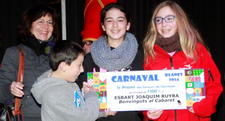 L'Esbart Joaquim Ruyra va guanyar el primer premi de les carrosses blanencas / Foto: Quim Llorens