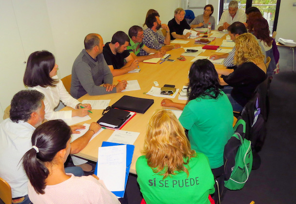 Foto de la reunió de la Taula pel Dret a l'Habitatge celebrada a finals de setembre de 2015 / Ajuntament de Blanes