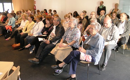 A l’acte van assistir unes 50 persones, que després van fer la ruta literària pel Blanes de Maragall, comentada per Aitor Roger, tècnic de l’Arxiu Municipal