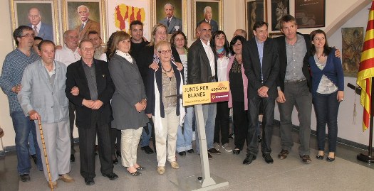 Ahir es va presentar a la Casa del Poble la candidatura "Junts per Blanes" (ERC i Reagrupament Independentista), que encapçala Conxita Boldú. L'acte va comptar amb la presència de Joan Ridao, secretari general d'ERC. A l'acte van assitir unes 50 persones. / Foto: JFG