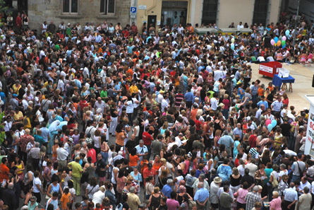 Centenars de persones viuen el sorteig amb molta emoció