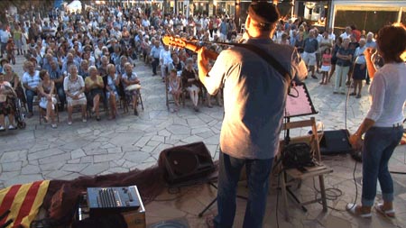 Actuació del grup «La Vella Lola»